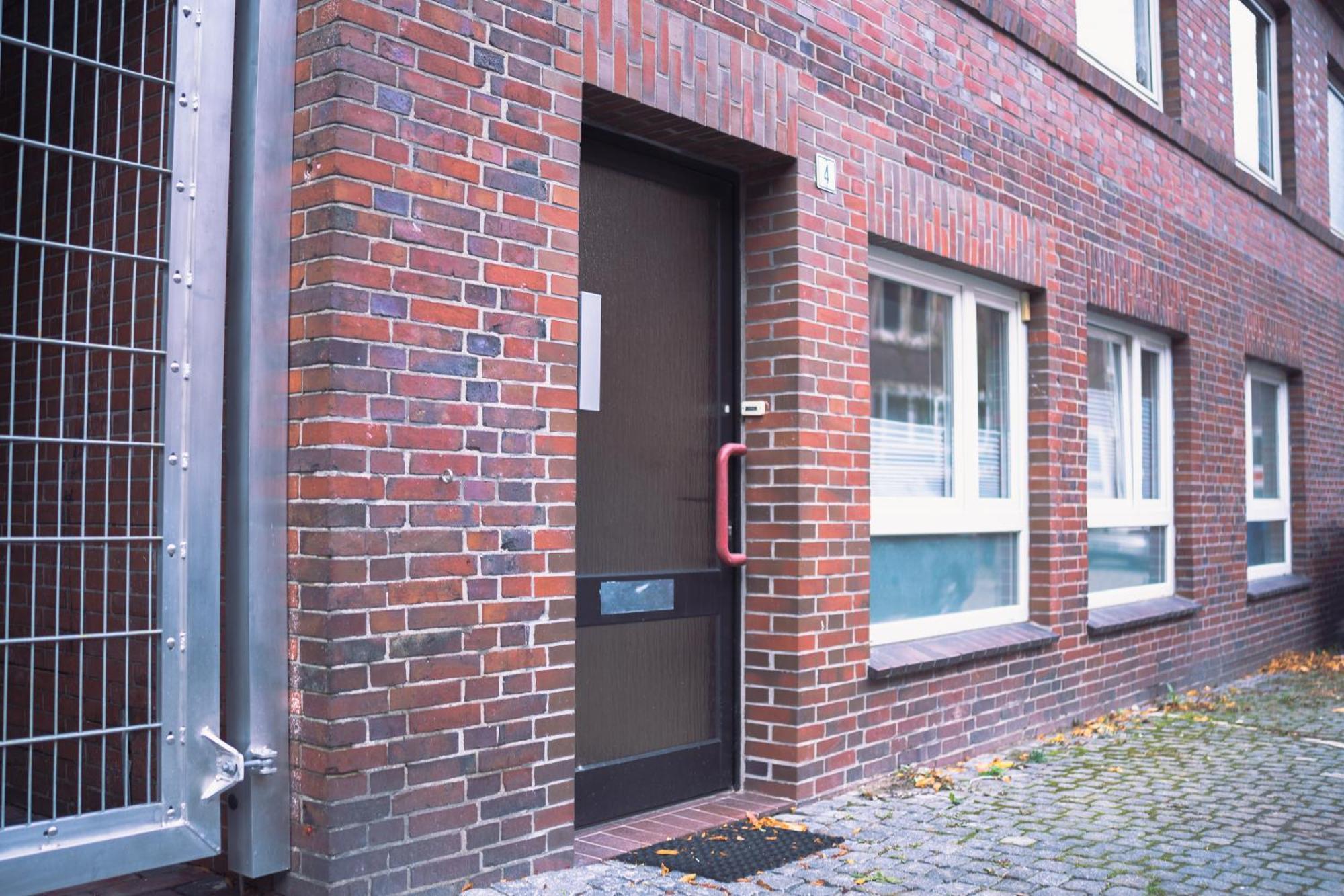 Schoenes Apartment In Der Altstadt , Kostenlose Parkplaetze In Der Naehe Emden Exterior photo